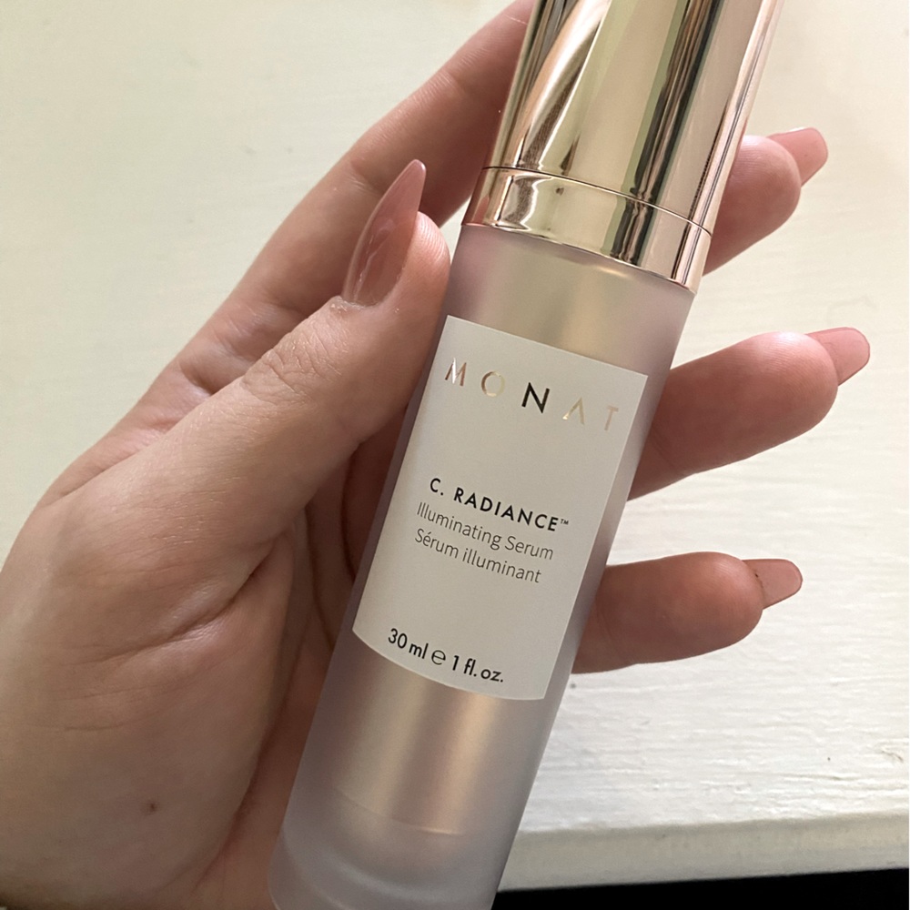 NWT Monat C. Radiance Serum